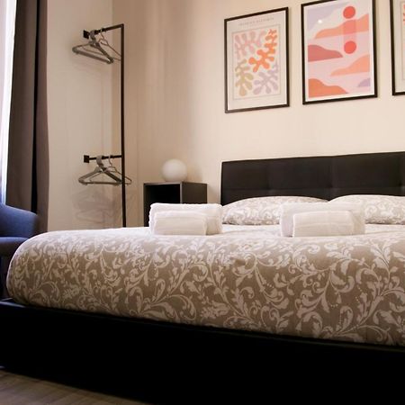 Luna A Trastevere Рим Екстериор снимка